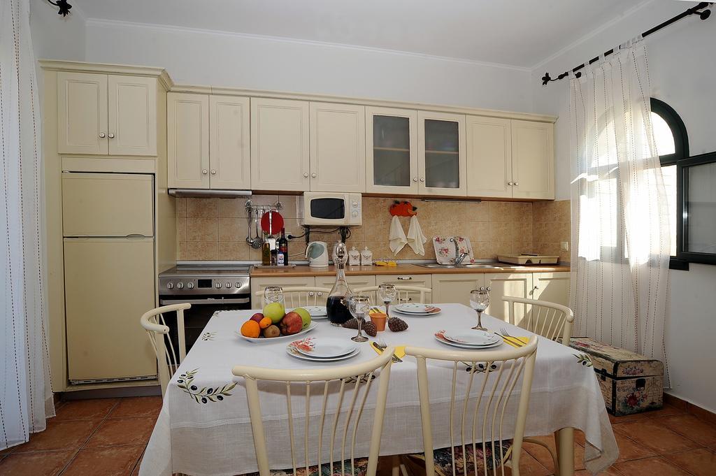Stalakton Country Maisonettes Halikounas Номер фото